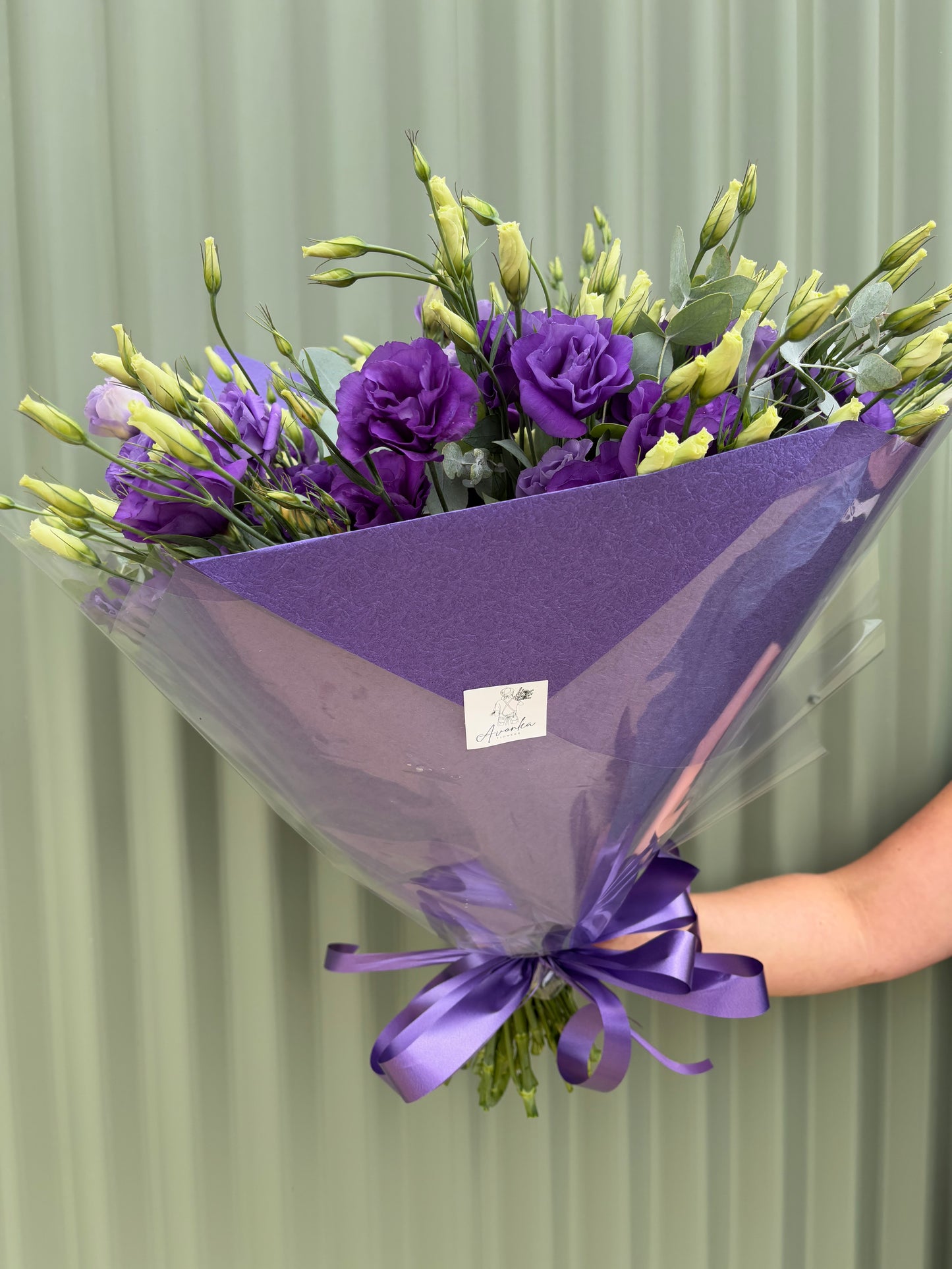 Lisianthus Posy