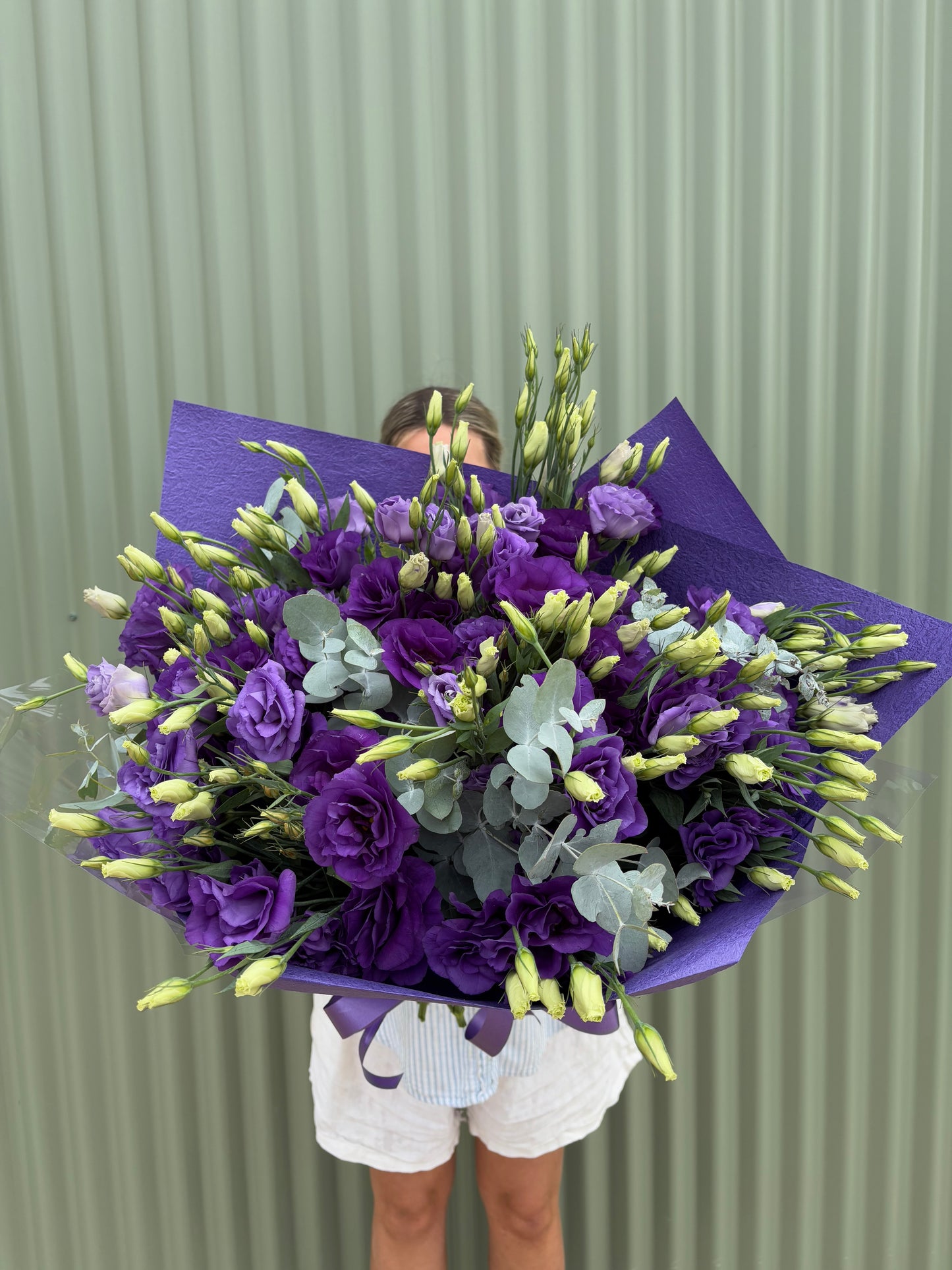 Lisianthus Posy