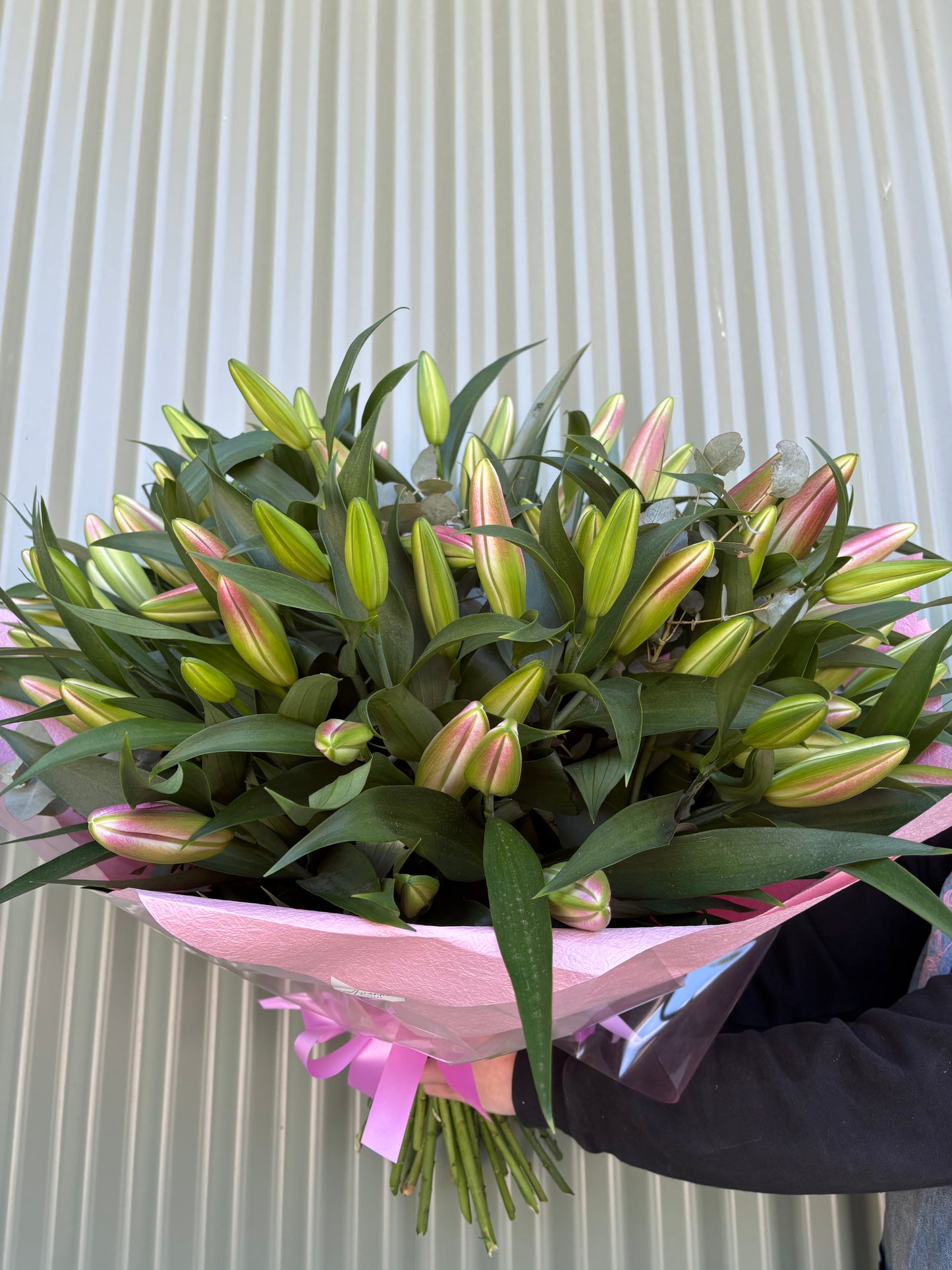 $100 Oriental Lilly Posy